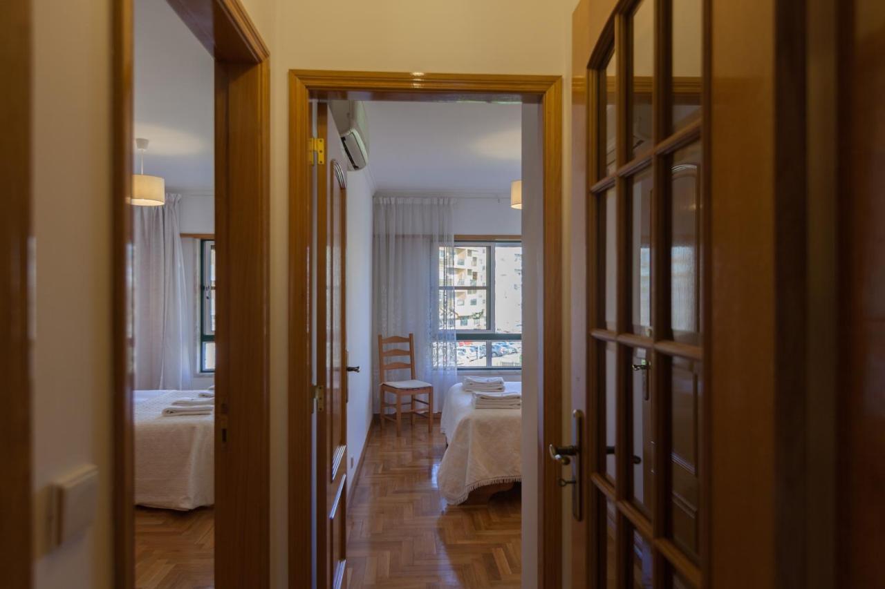 Flh Parede Family Flat With Balcony Exteriör bild