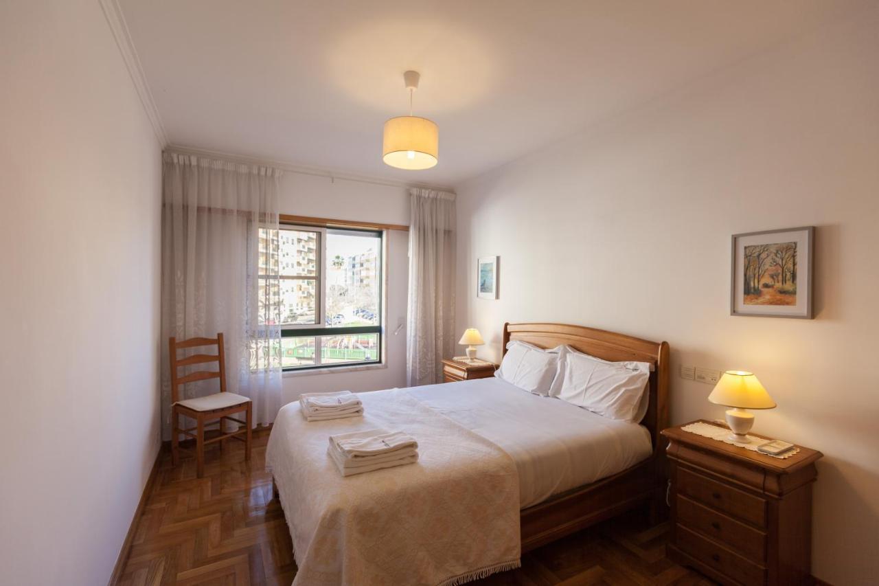 Flh Parede Family Flat With Balcony Exteriör bild